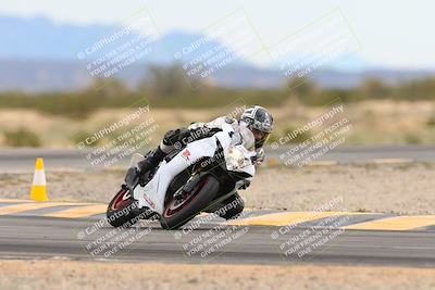 media/Feb-24-2024-Chuckwalla Open Track (Cars N Bikes) (Sat) [[895645527c]]/3-Bike 2/Session 3 Turn 15/